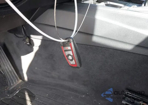 2013 BMW 335I из США, поврежденный, VIN WBA3A9C57DF475358